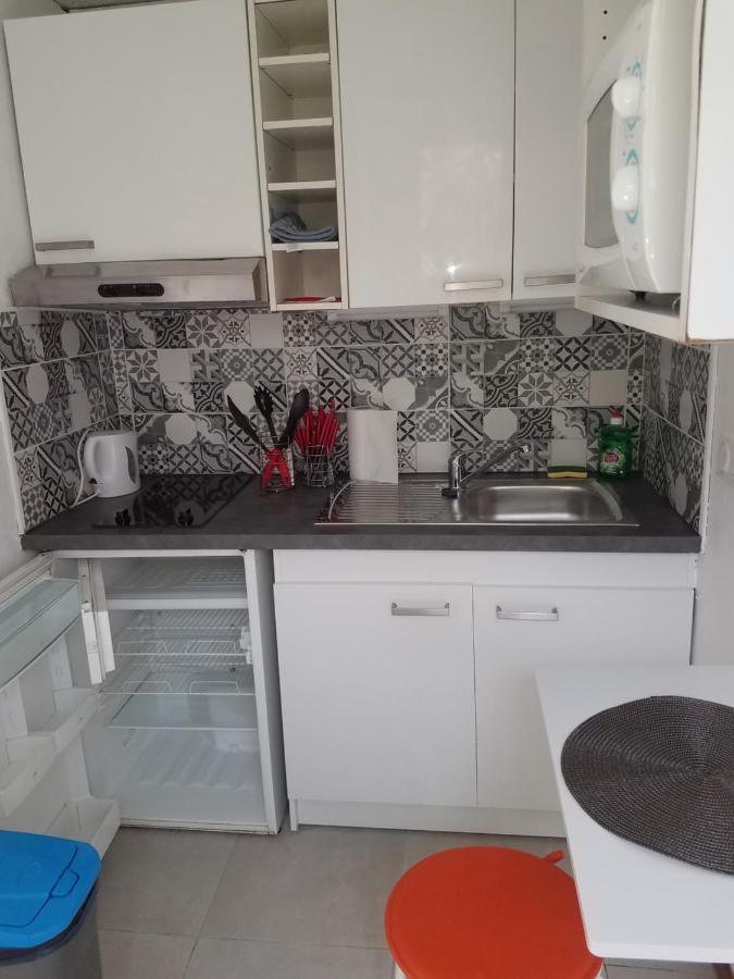 Petit Logement Dans Un Ecrin De Verdure Saint-Herblain Dış mekan fotoğraf